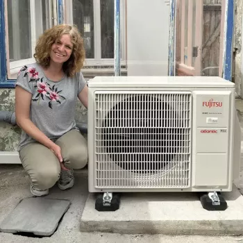 installation_d___une_pompe_a___chaleur_air-eau_a__