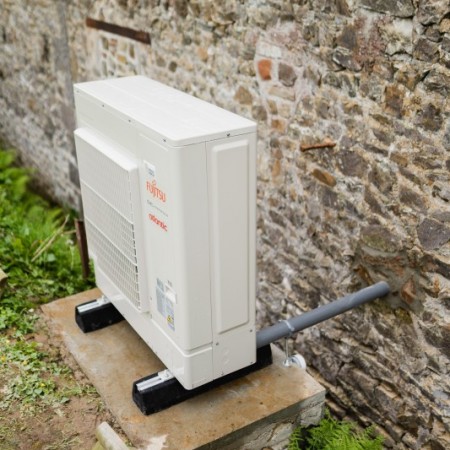 pompe-a-chaleur-air-eau-energy-habitat__