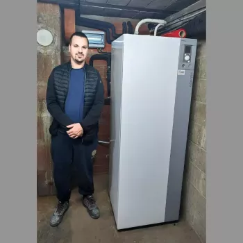 pompe-chaleur-air-eau-interieure-client-remplaceme